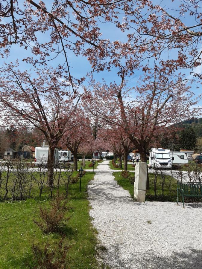 Campingfass Almtal Scharnstein Luaran gambar